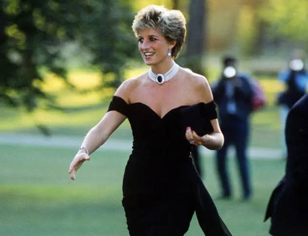 Black evening gown associated with Princess Diana displayed ahead of a major auction